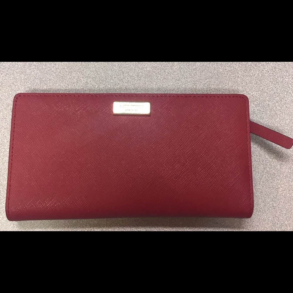Kate spade bi-fold slim wallet